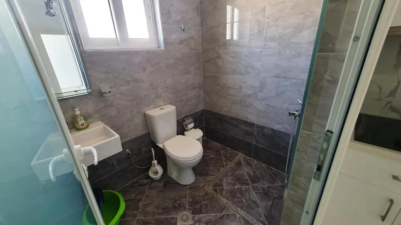 Villa Kleo Ksamil Guest house