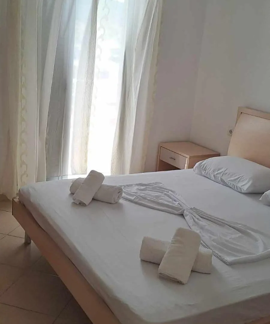 Villa Kleo Ksamil Guest house